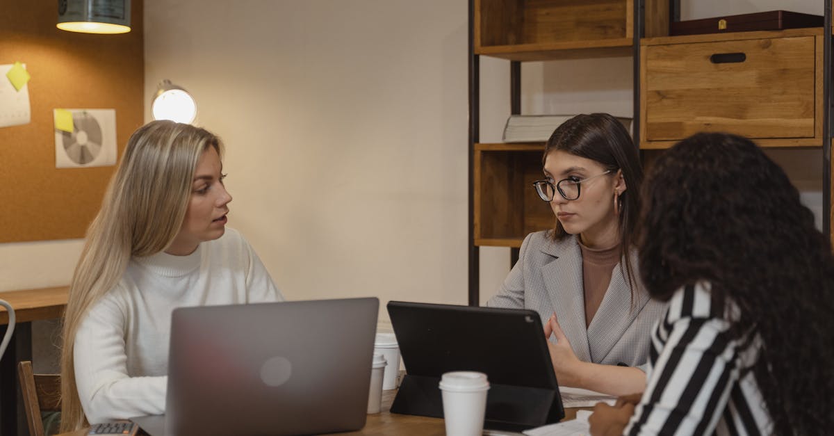 电销手机卡实名实名账号:详情下载教程雷斯特app