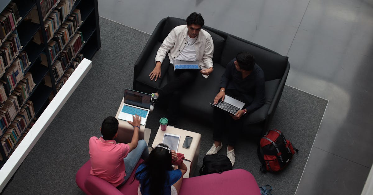 实名微信号买卖:逃跑吧少年无人机账号购买