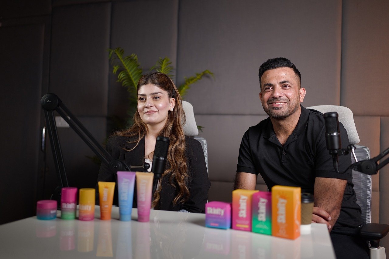 战秦：交易猫平台代理客服